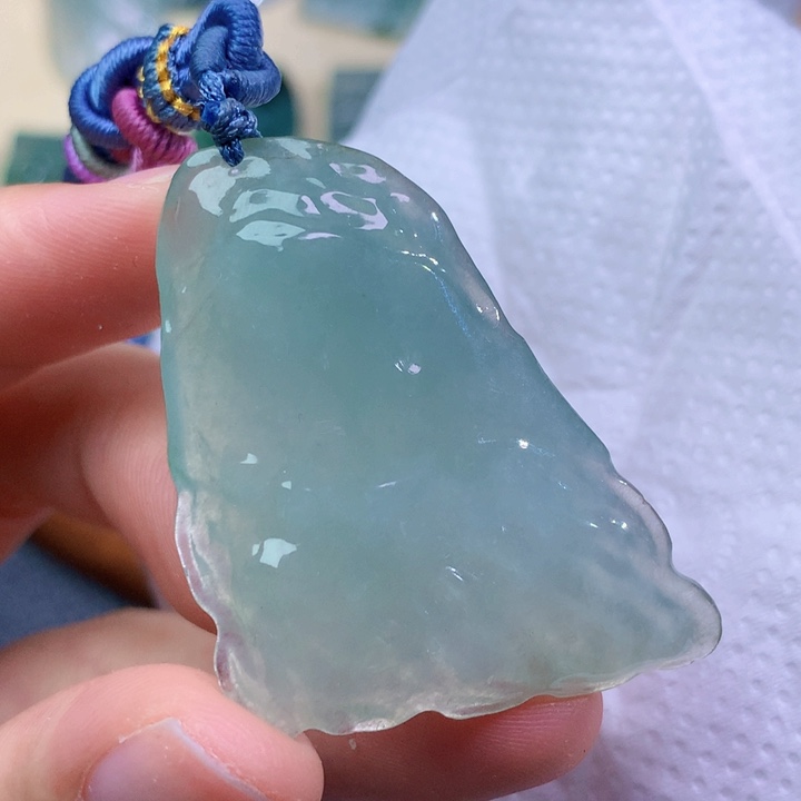 翡翠未镶嵌吊坠(不含链) 6722