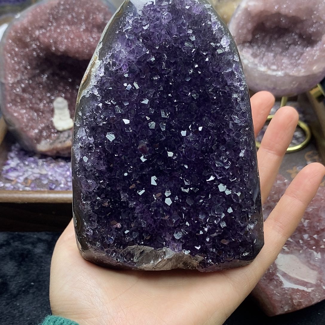 大型摆件（非配饰）紫晶未镶嵌