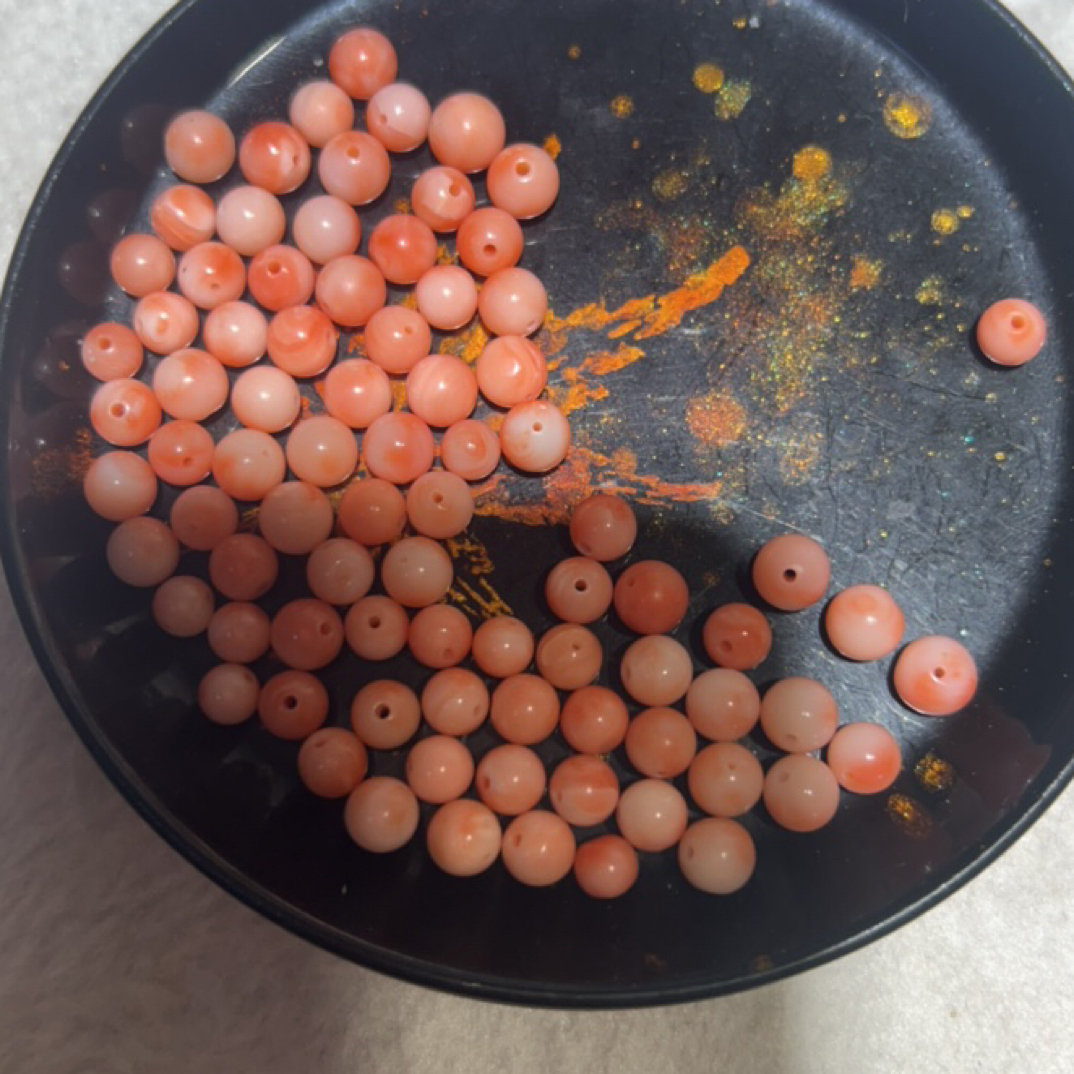 天然红珊瑚饰品纸间