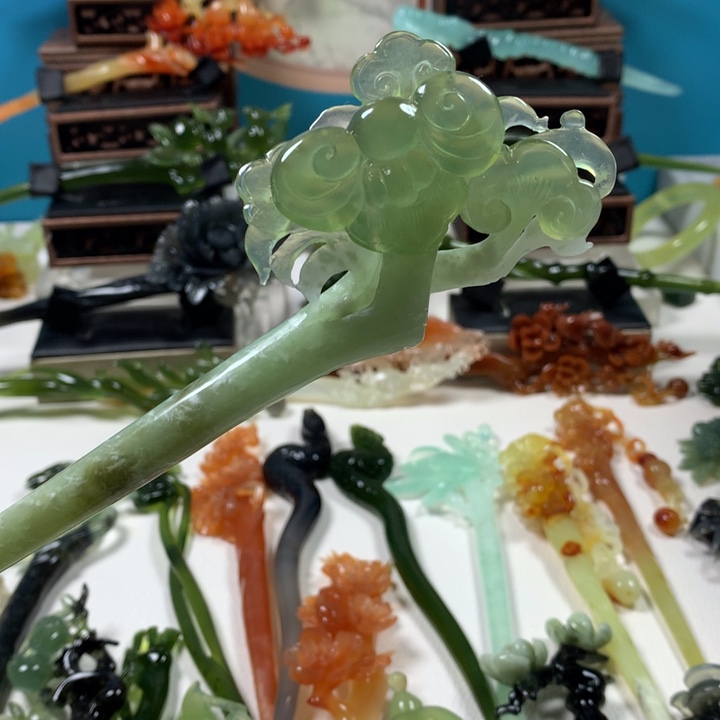 蛇纹石玉未镶嵌发簪