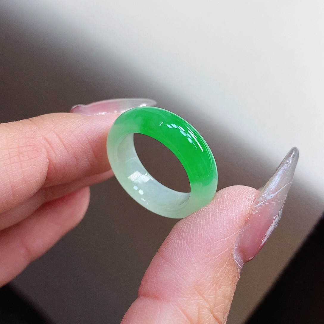 翡翠戒指未镶嵌15号