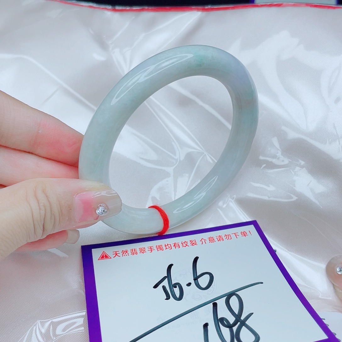 翡翠未镶嵌手镯翡翠