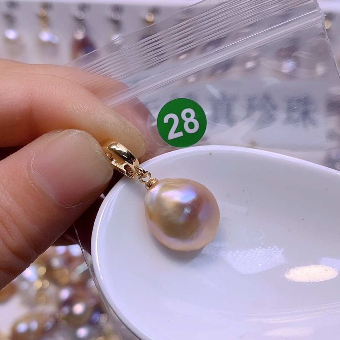 淡水珍珠未镶嵌颈饰