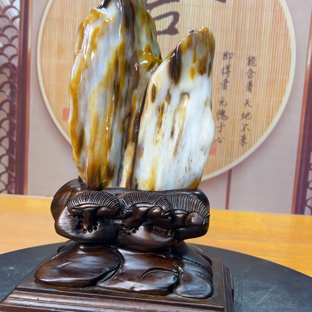 硅化玉（树化玉）未镶嵌摆件