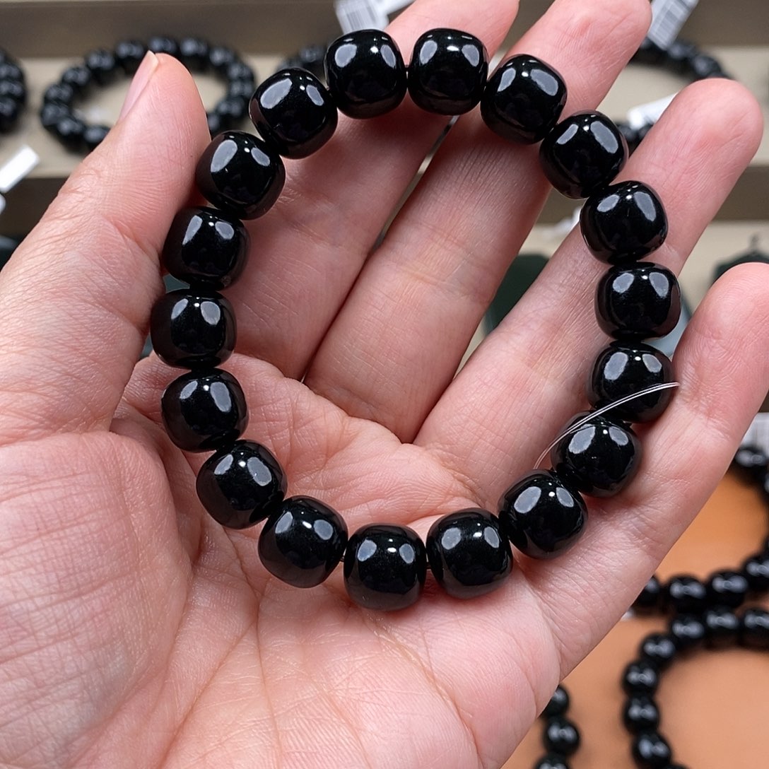 ※***※和田玉未镶嵌手串