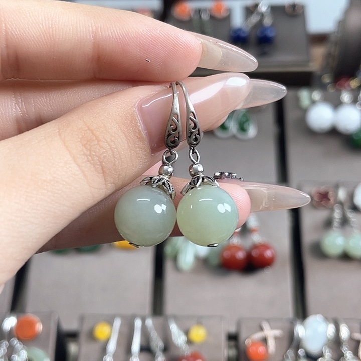 和田玉银S925镶嵌耳饰12左右浅色