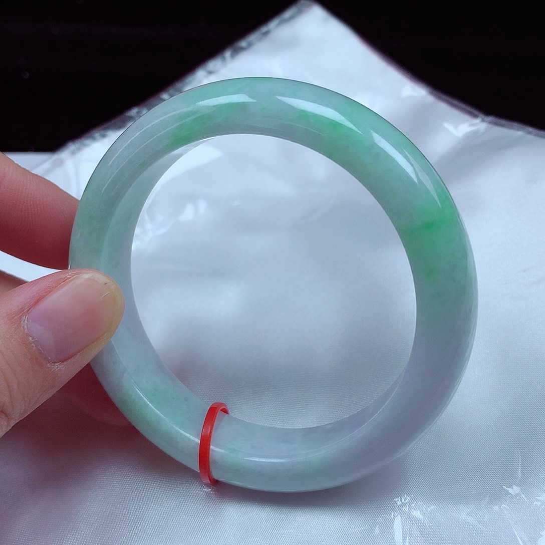 翡翠手镯未镶嵌57-58圈