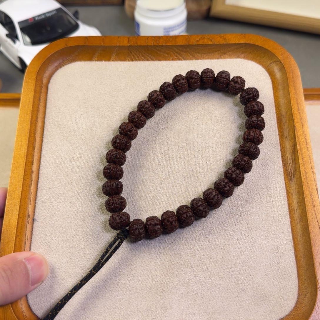 金刚菩提吊坠老树王