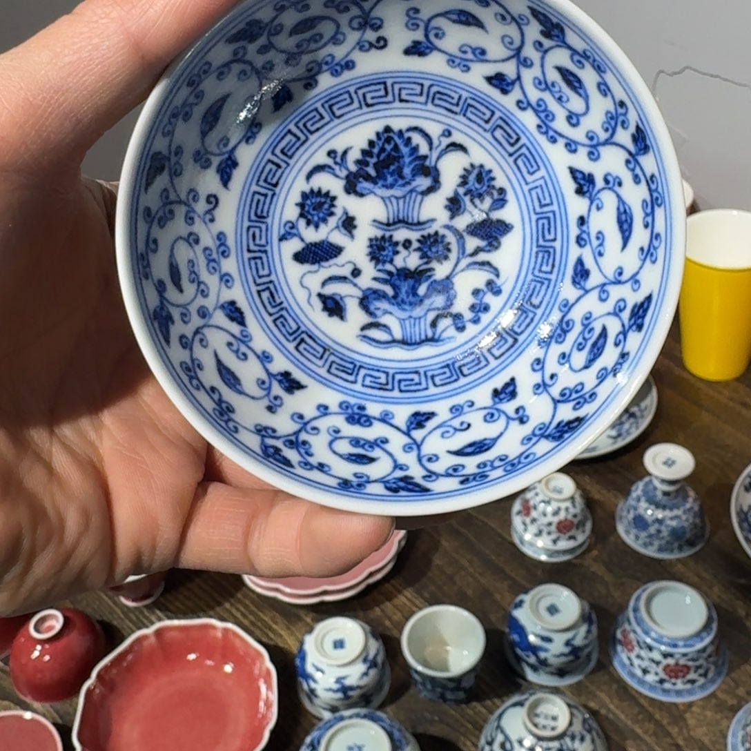 颂***阳景德镇陶瓷。          