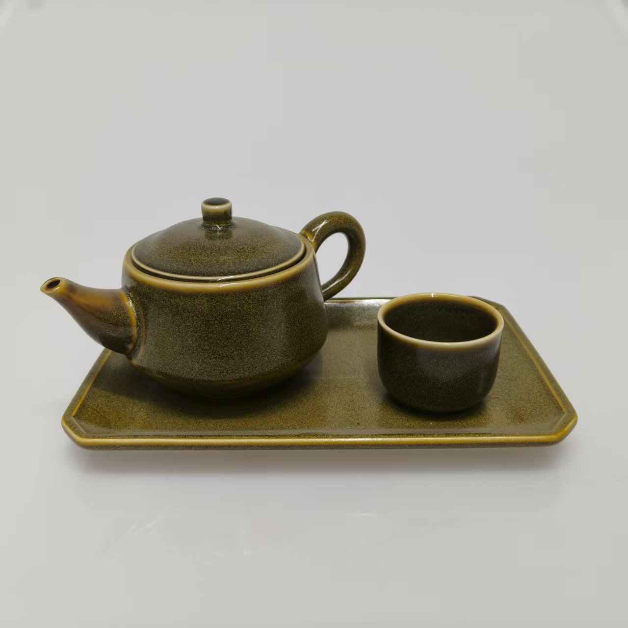 景德镇五花马茶叶沫茶具套组