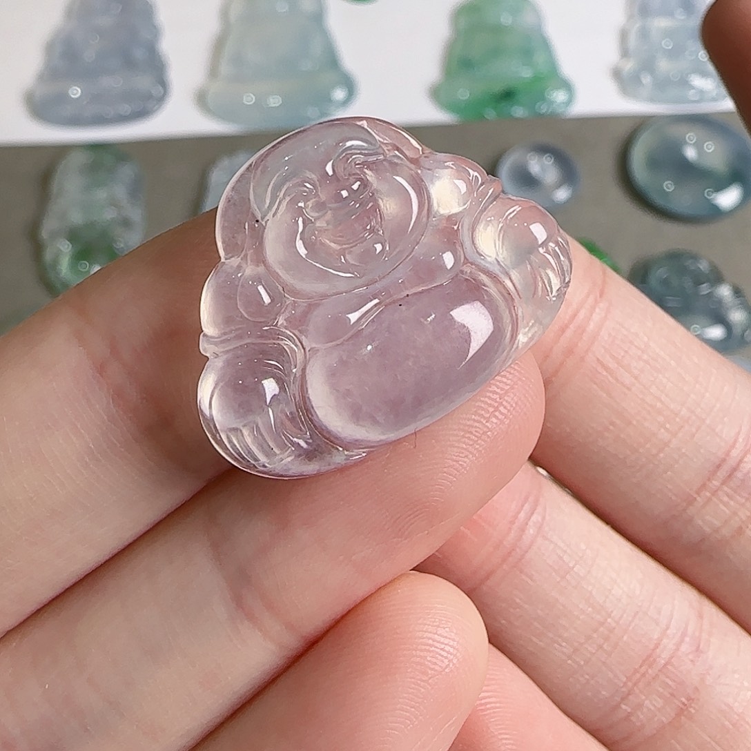 翡翠未镶嵌颈饰  