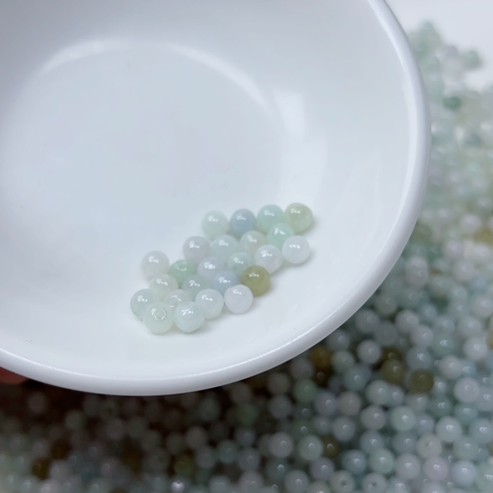 未镶嵌翡翠手链N****e散珠25颗卡4.8