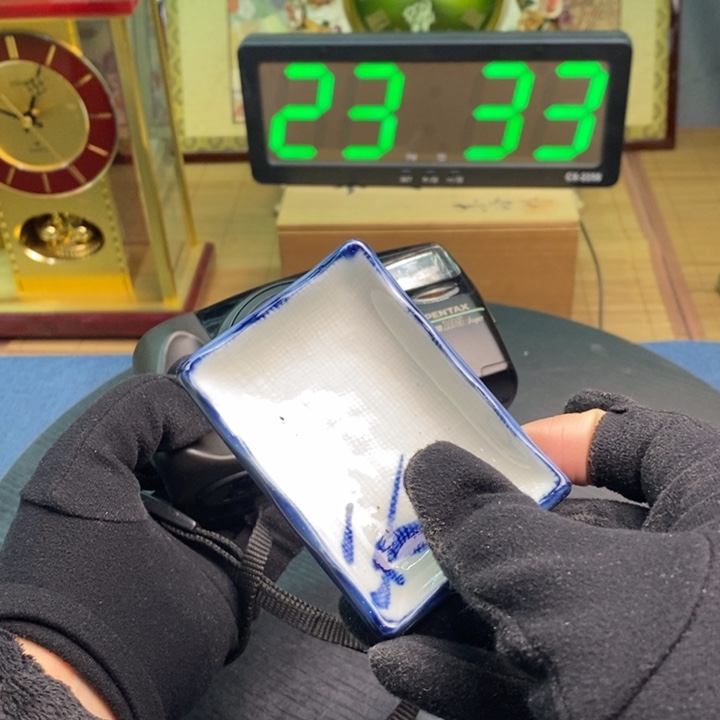 摆件有瑕疵非全新