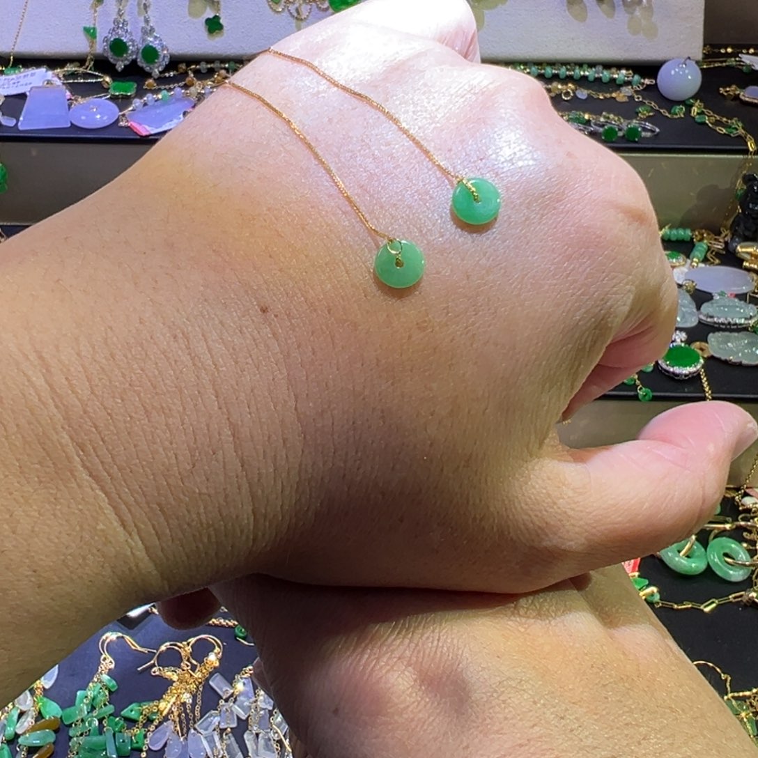 颈饰18K金镶嵌翡翠耳线