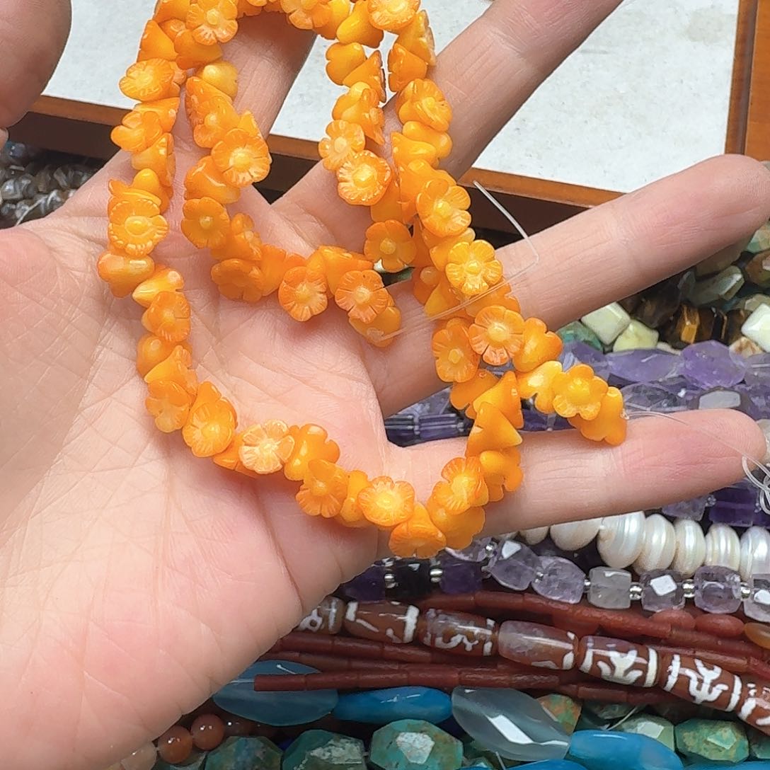 玛瑙/玉髓合金珠宝半成品一条三姑娘花花