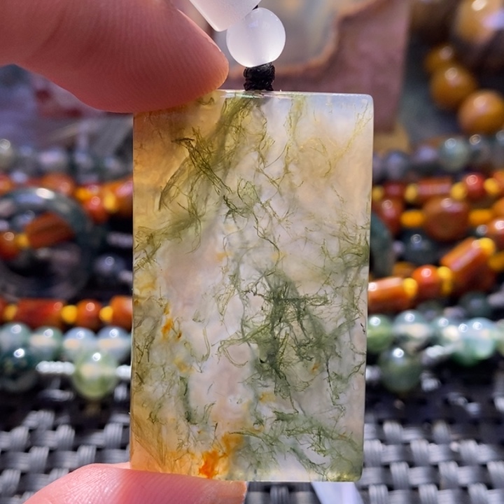 【闪购商品】玛瑙/玉髓颈饰未镶嵌L****r