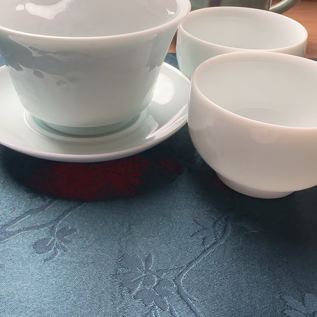 观复影清纵横天下盖碗+对杯