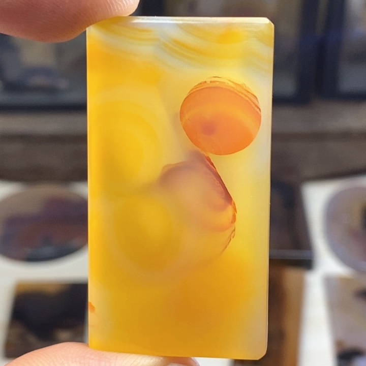 玛瑙/玉髓颈饰未镶嵌