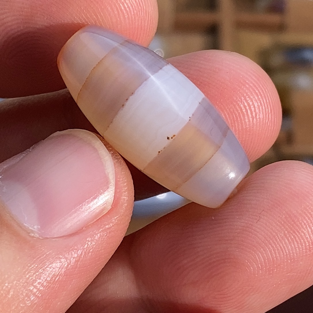 玛瑙/玉髓颈饰合金