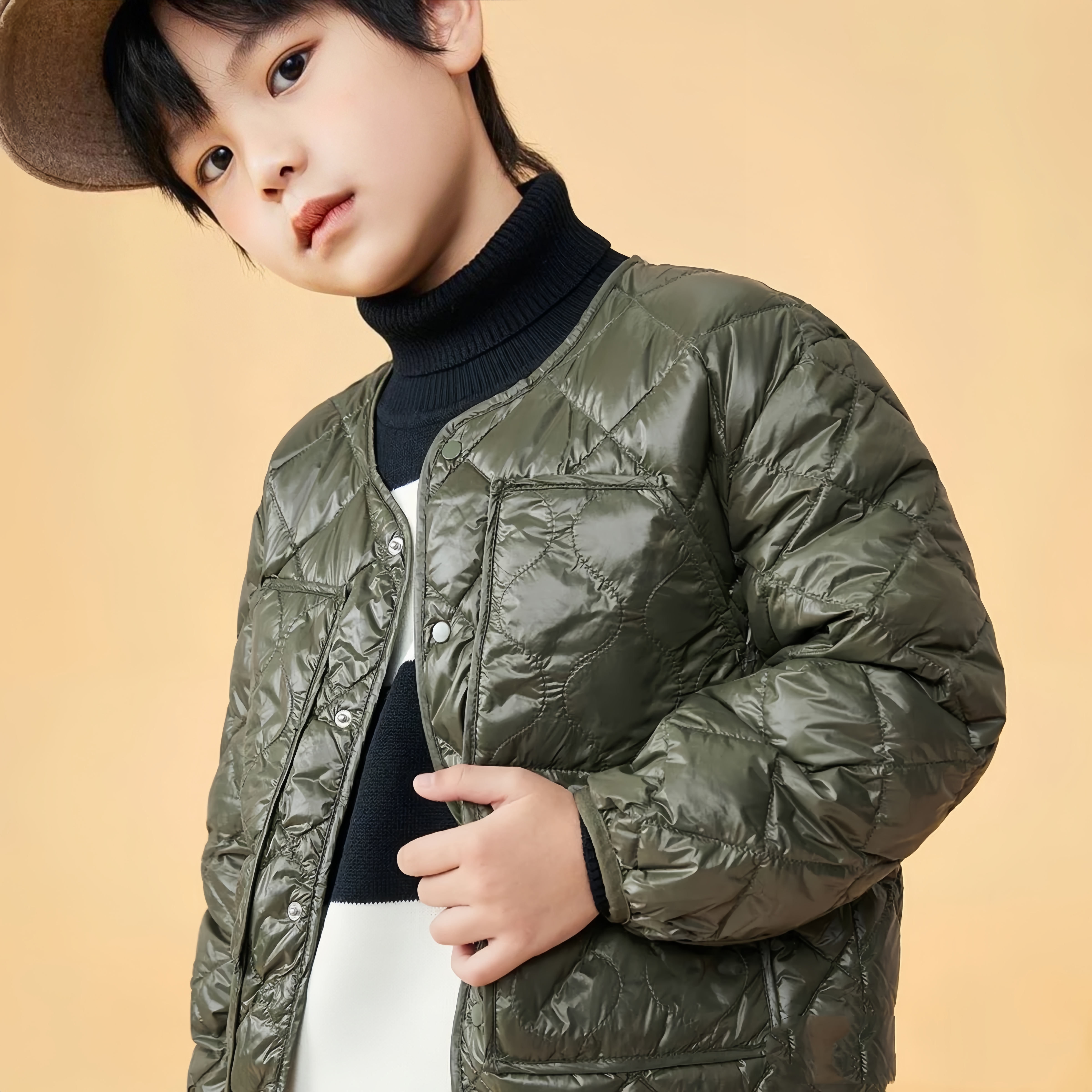 120-140码小鸟家儿童羽绒服男童秋冬洋气百搭轻薄羽绒服
