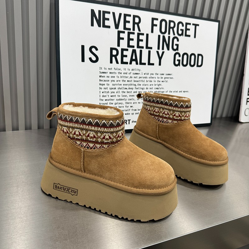 雪地靴6cm松糕厚底民族风短靴2025冬新款磨砂皮套脚保暖勃肯女鞋
