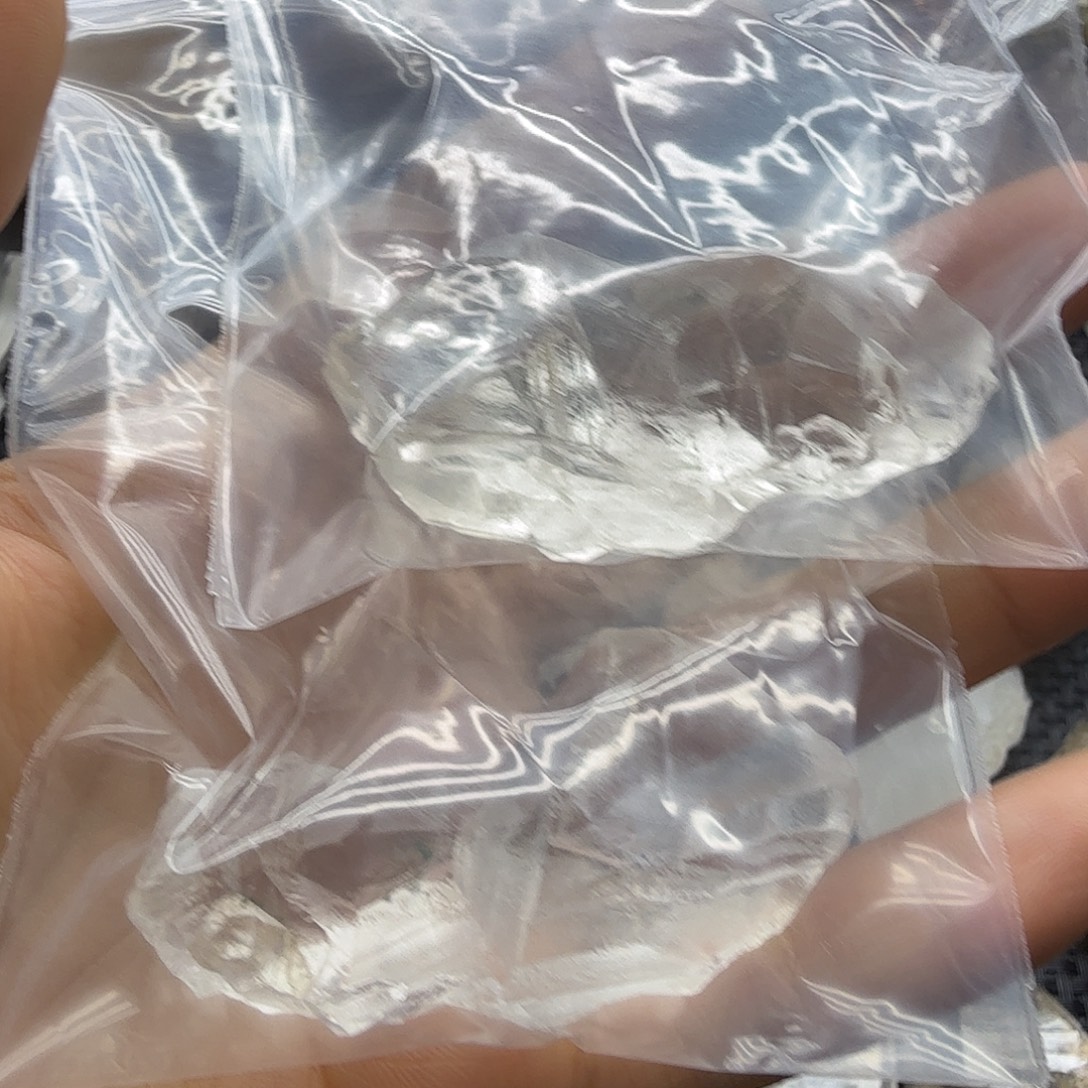 李***N石材喜马拉雅山脉水晶