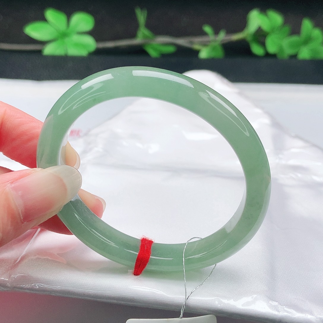 未镶嵌手镯翡翠52贵妃