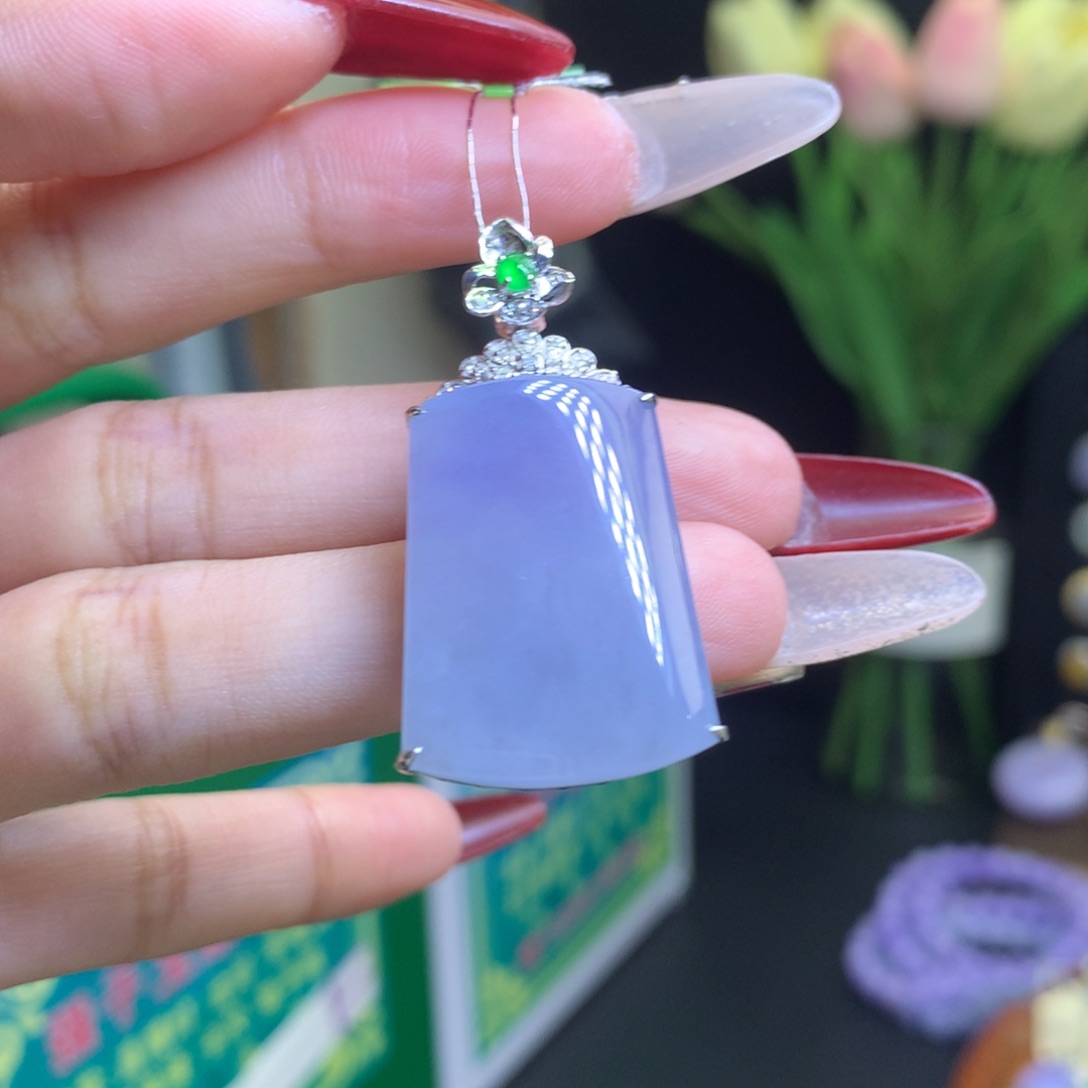 翡翠颈饰18K金镶嵌天然