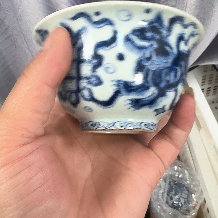 杯青花狮子碗身微瑕景德镇