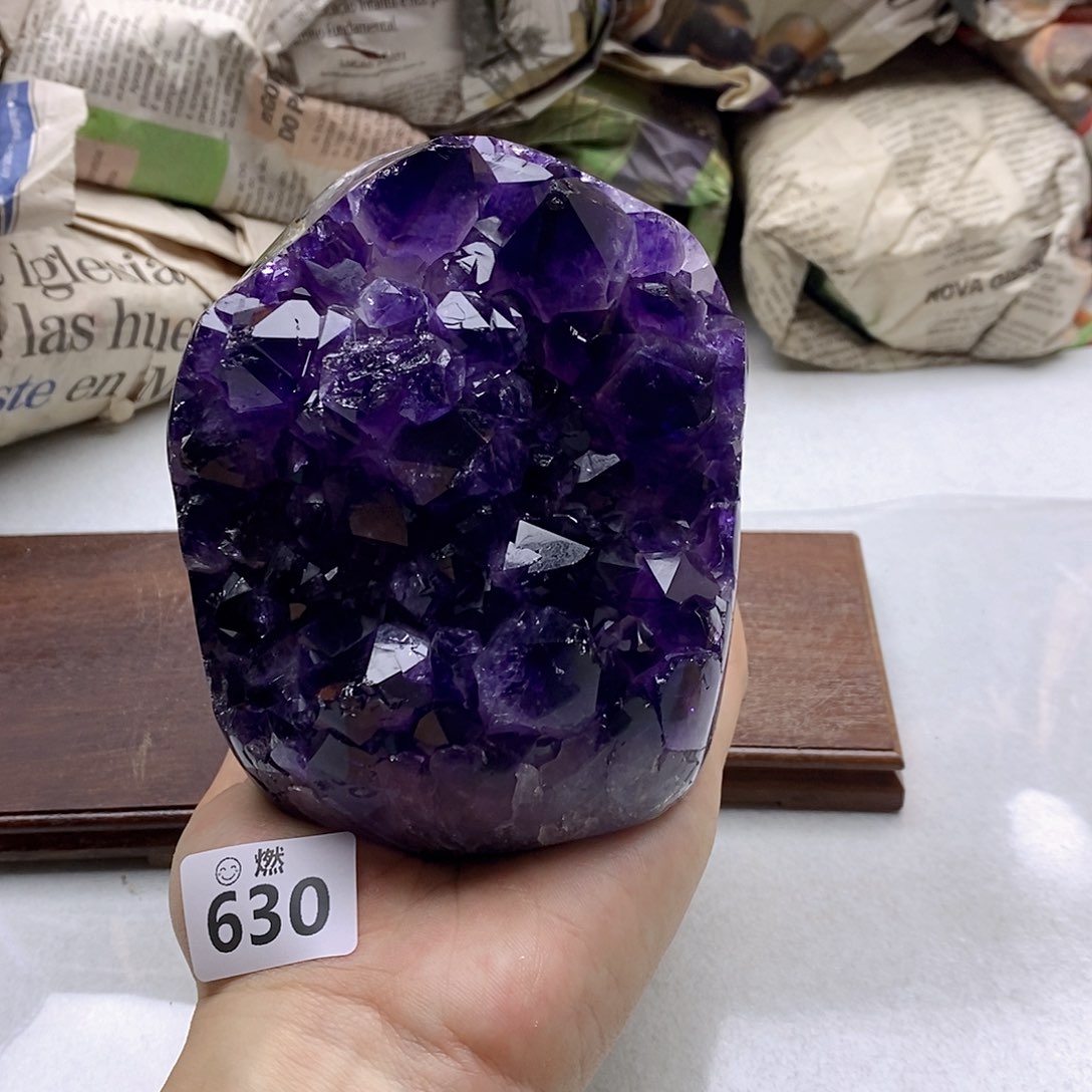 紫晶大型摆件（非配饰）未镶嵌