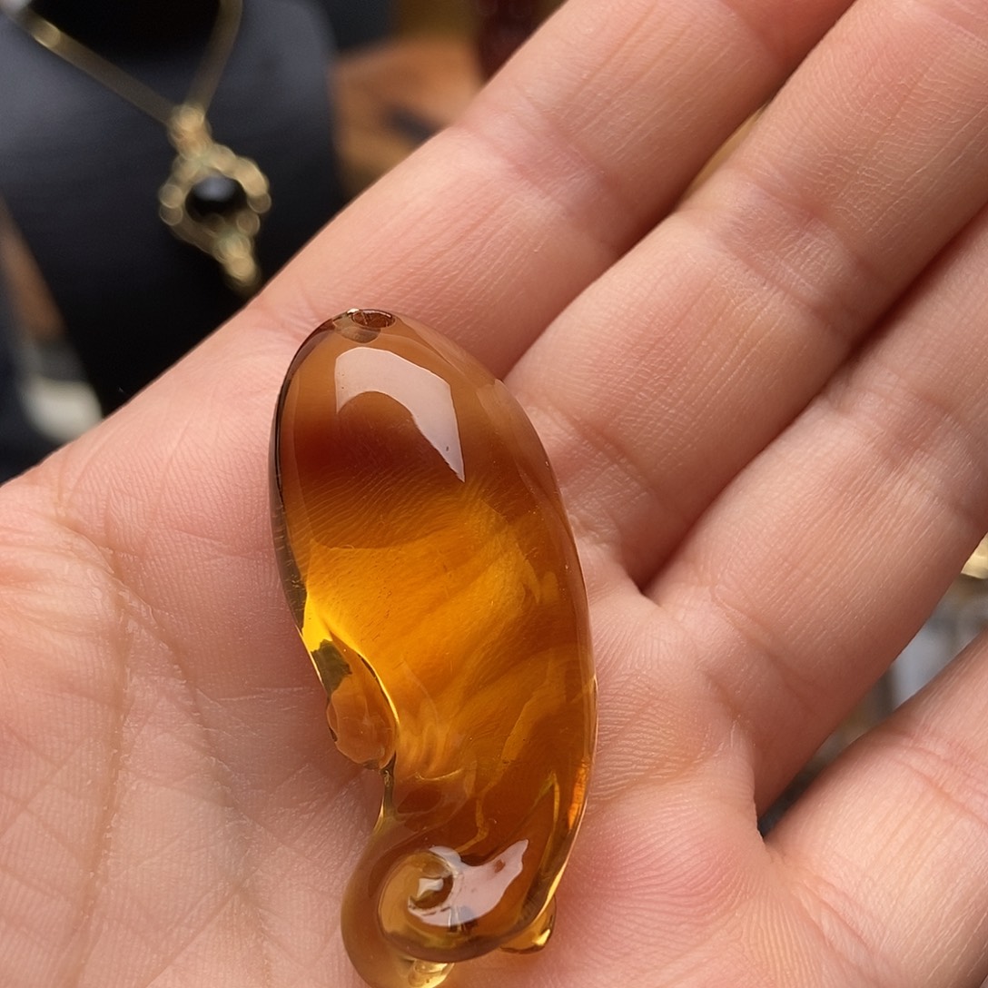 颈饰未镶嵌水晶吊坠