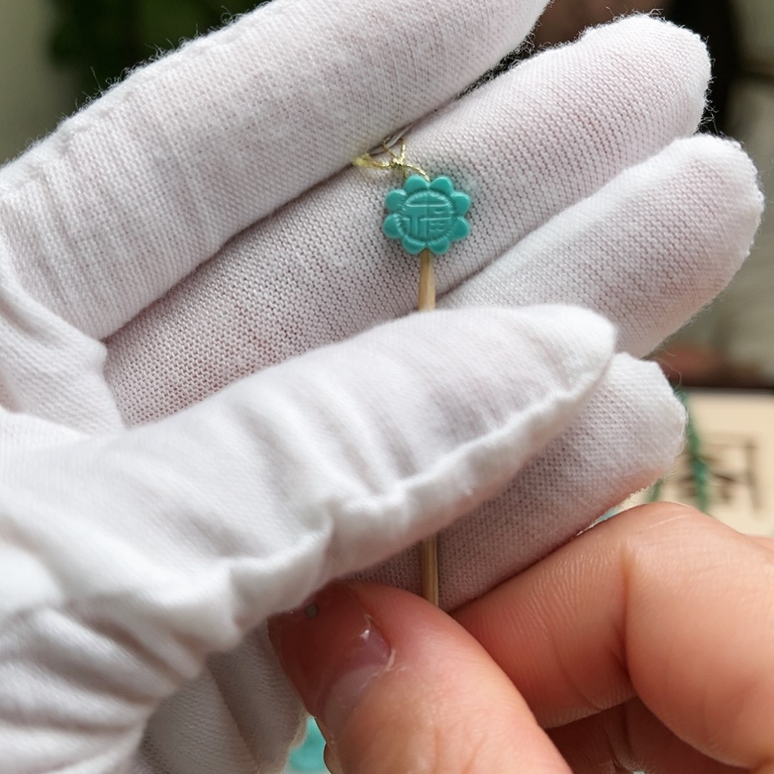 绿松石雕刻未镶嵌