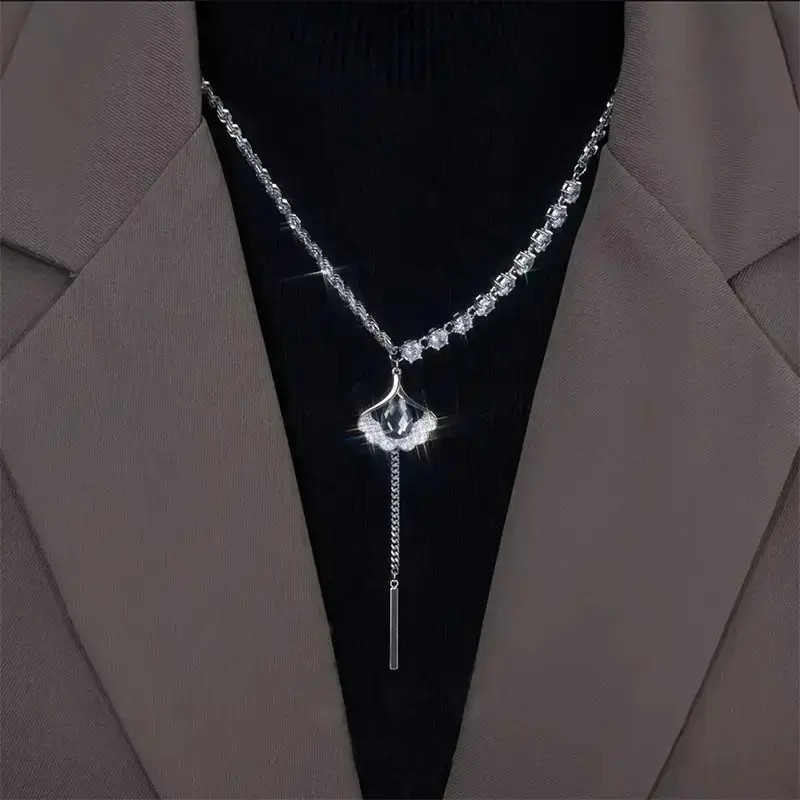 钛钢锆石项链 【轻奢小众】秋冬毛衣项链配饰新款三生有杏毛衣链