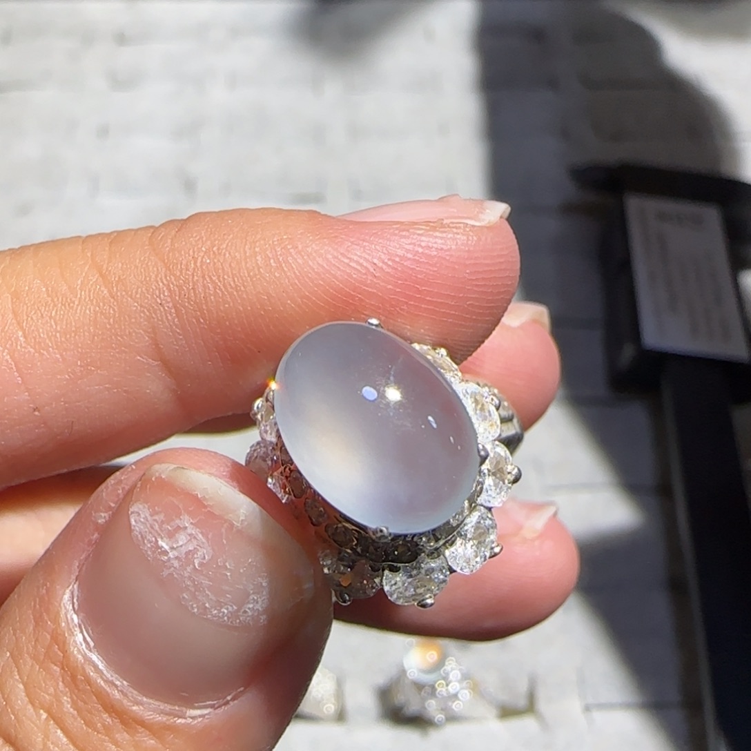 翡翠未镶嵌戒指翡翠