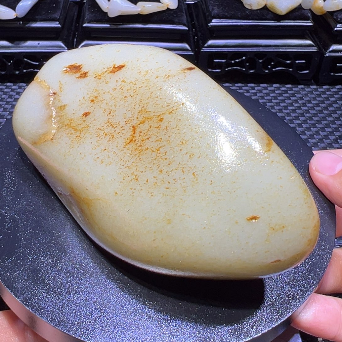和田玉（子料）未镶嵌颈饰347克-23