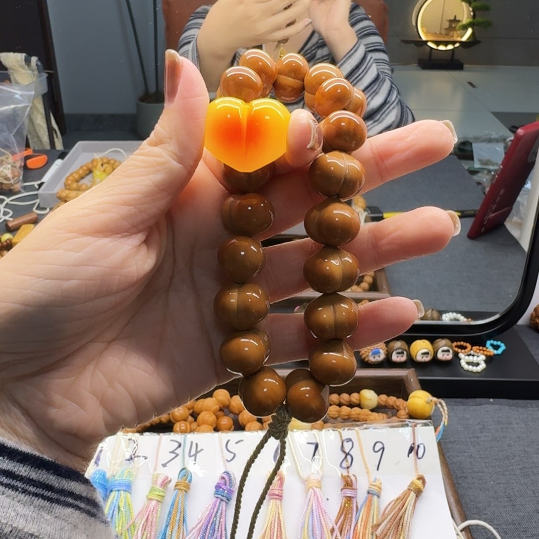 小***儿猴头核桃手串猴头屁桃16