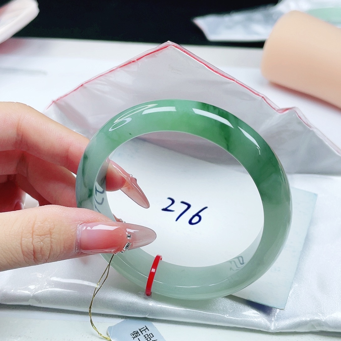 未镶嵌手镯翡翠54+