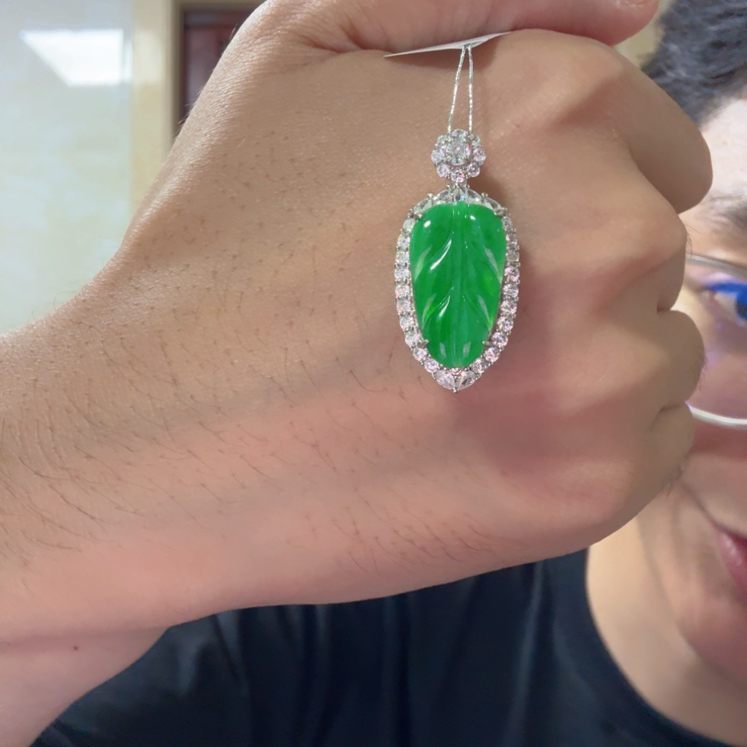 翡翠银S925镶嵌颈饰吊坠