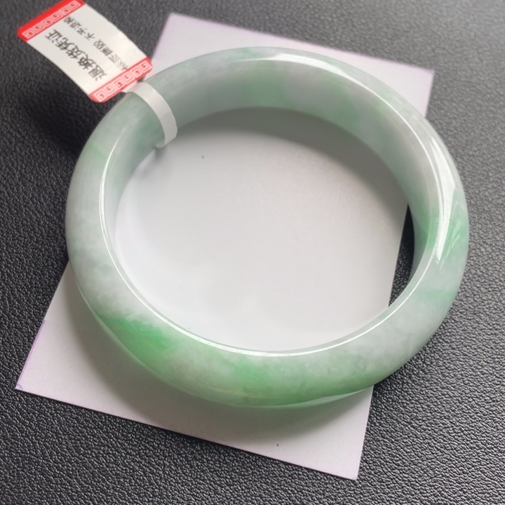 翡翠未镶嵌手镯08