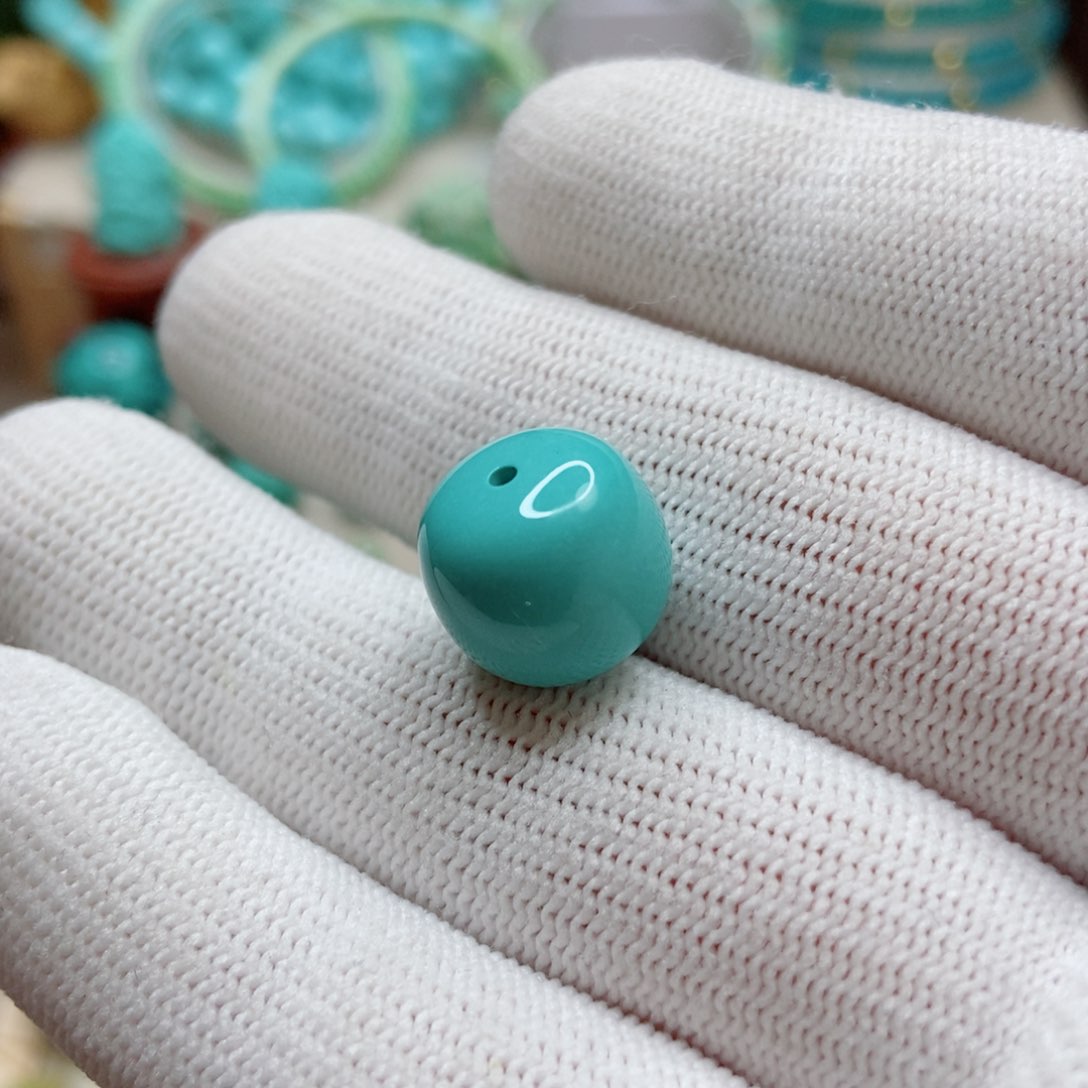 绿松石珠子未镶嵌