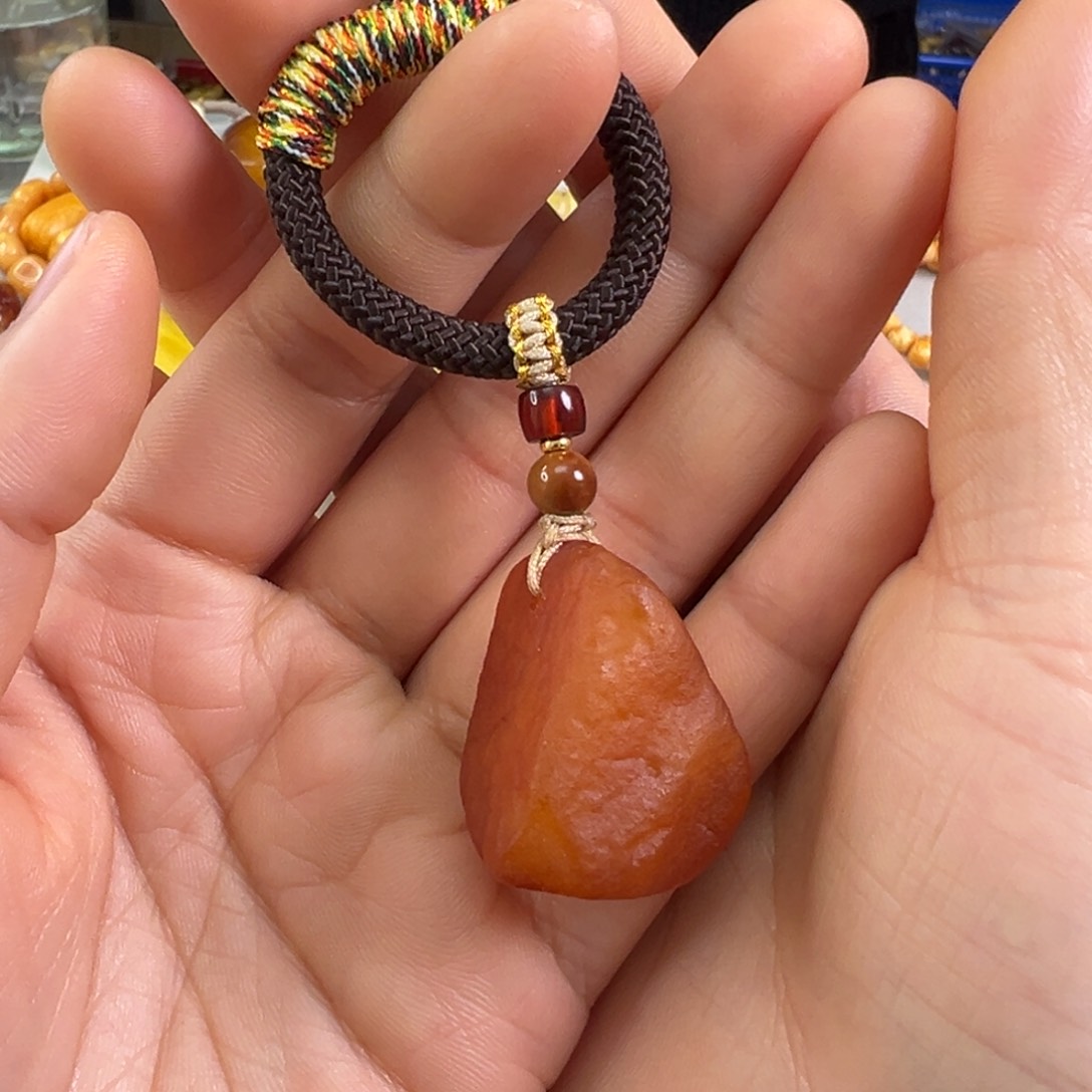 蜜蜡裸石未镶嵌蜜蜡