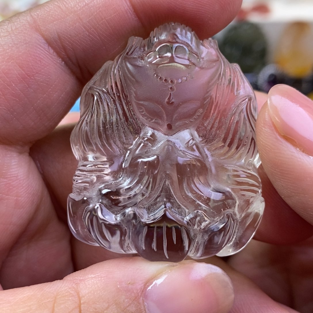 水晶颈饰未镶嵌白水晶