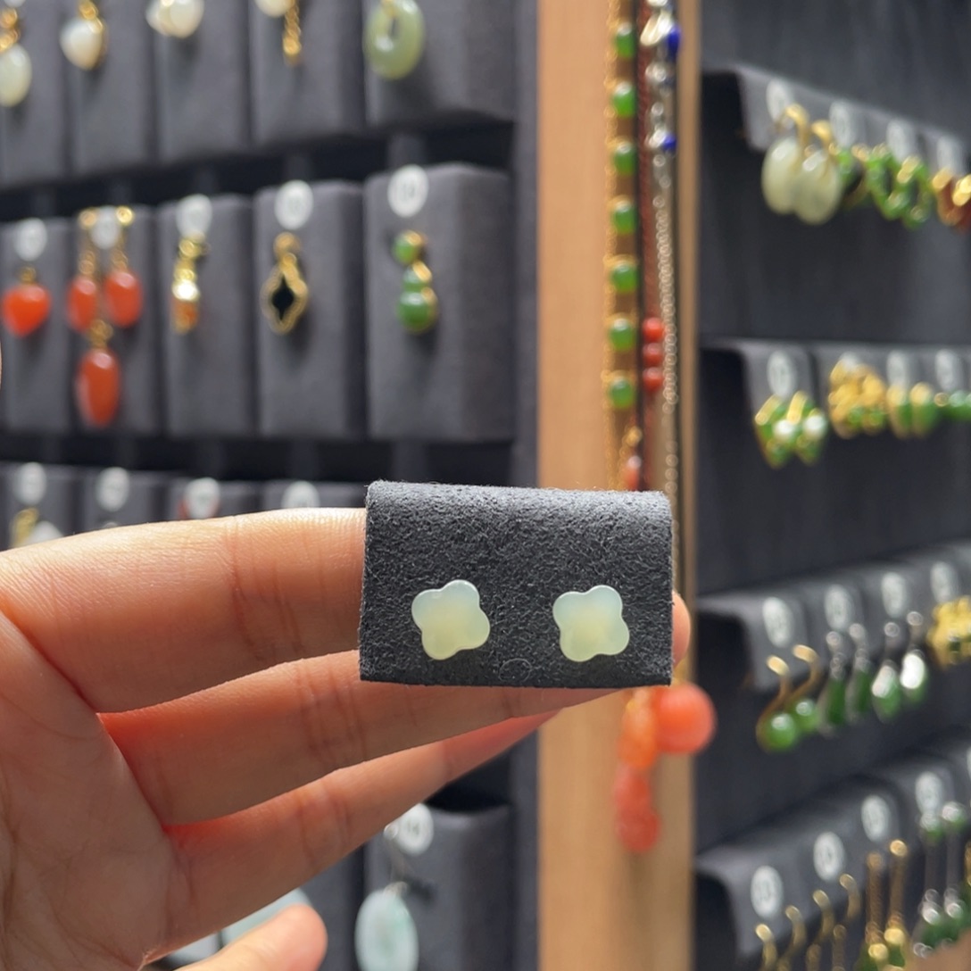 和田玉银S925镶嵌耳饰02号四叶草卡6