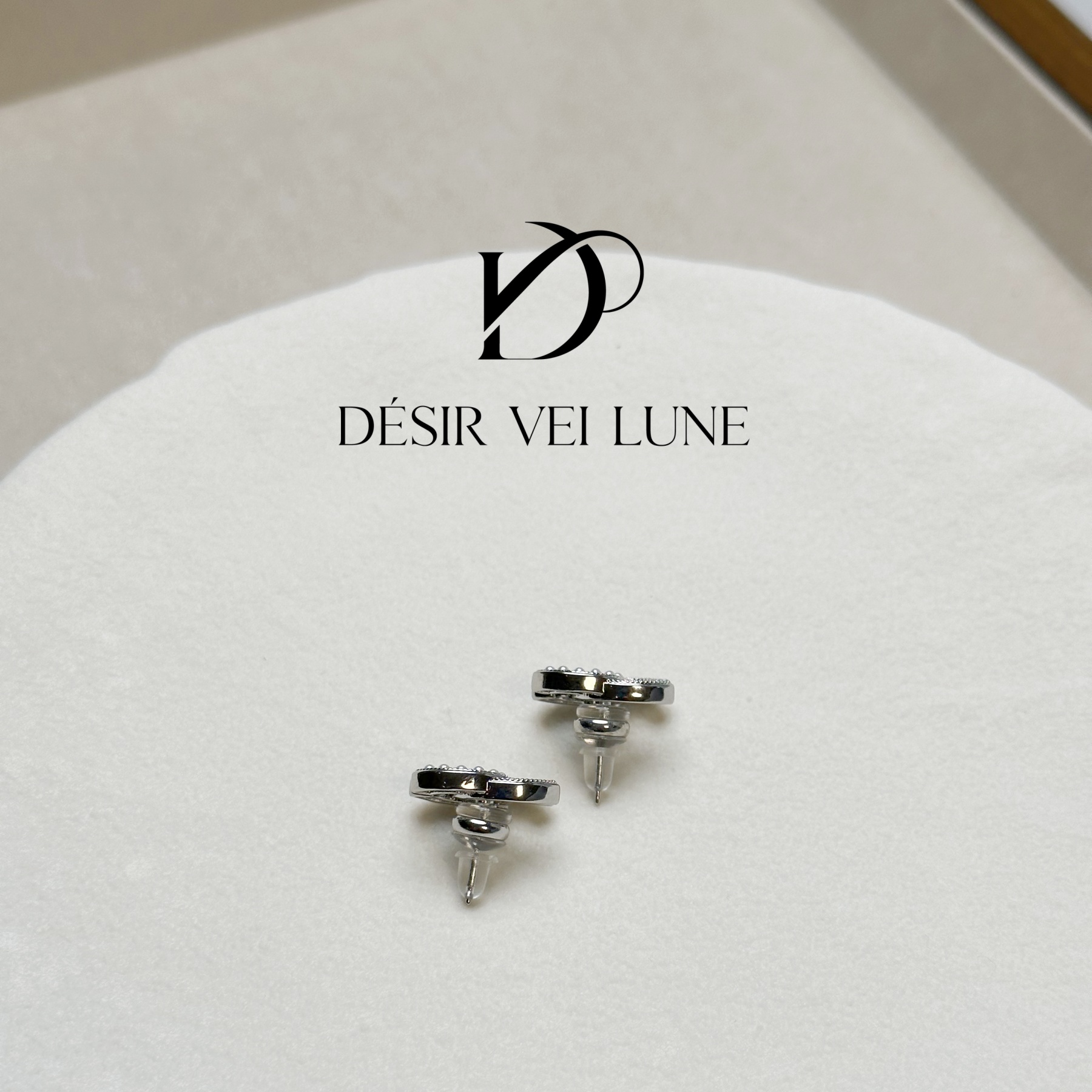 铜合金合成锆石耳饰 耳钉百搭小众简约3