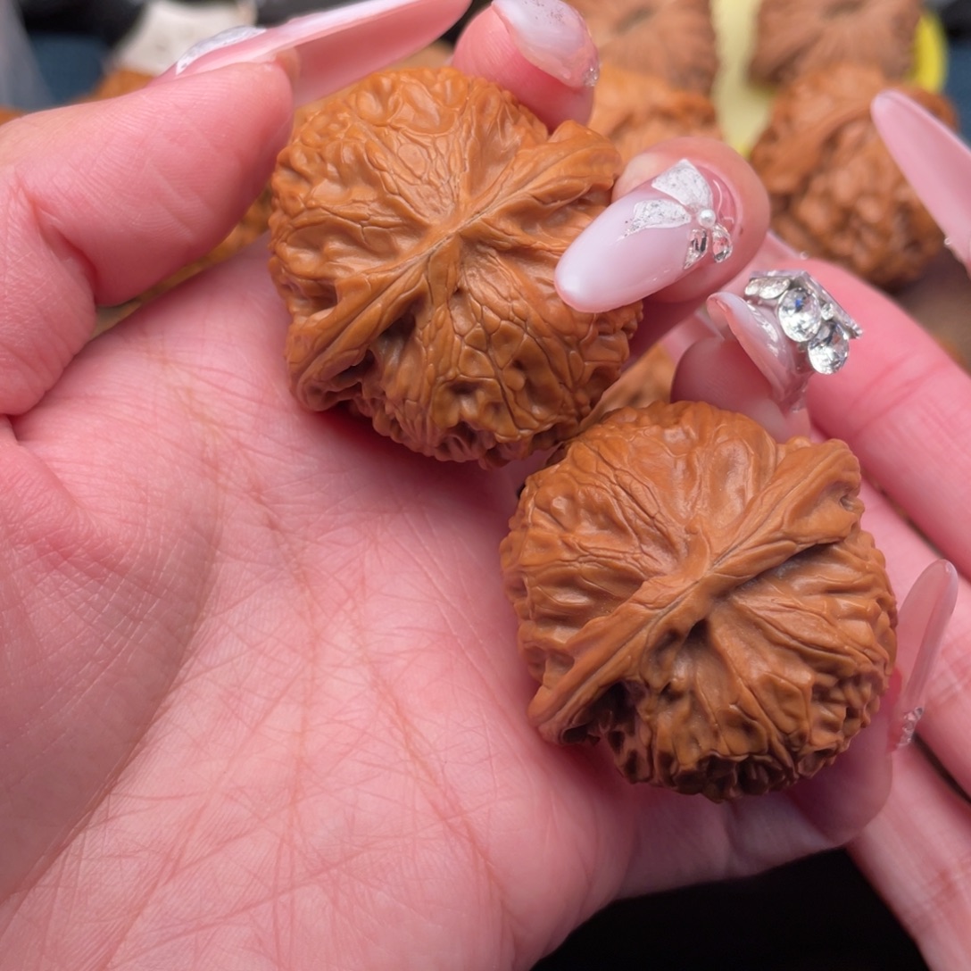 把件文玩核桃全品，满肉宫灯40，肚边同尺