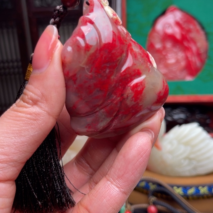 昌化鸡血石天**人鸡血石鸡血石