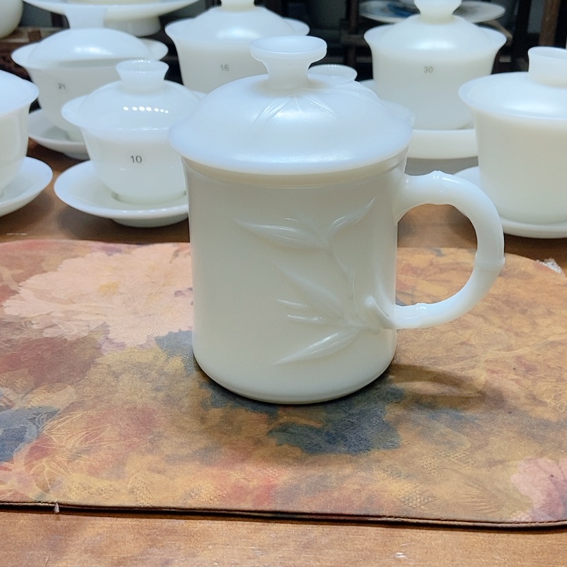 【闪购商品】不过他不敢看她在说他在拍视频他