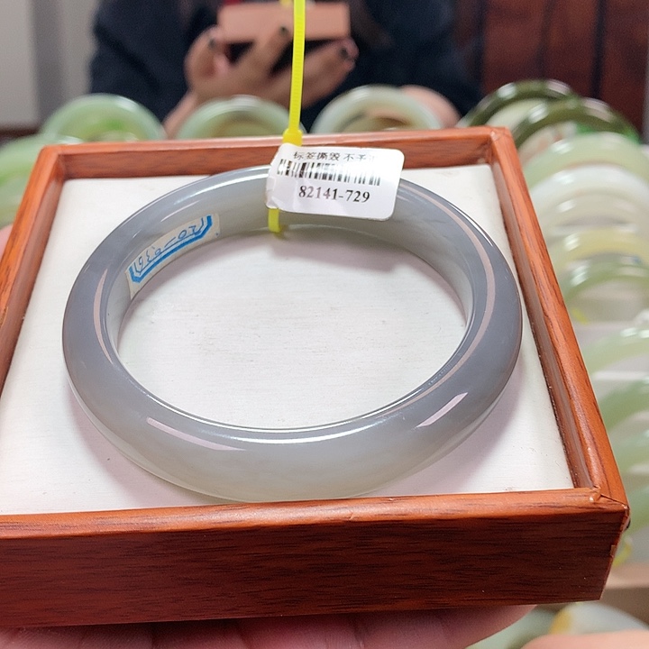 和田玉手镯未镶嵌59-60