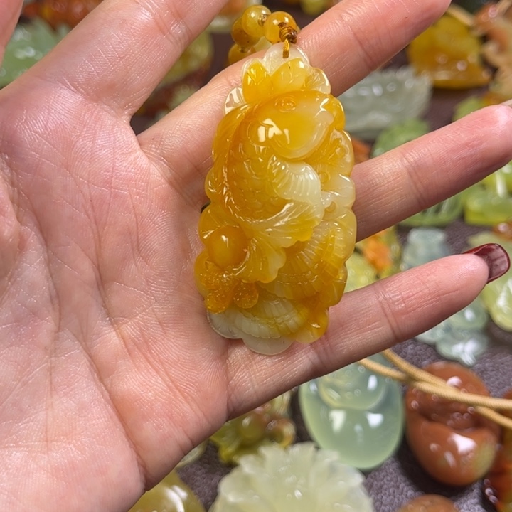 蛇纹石玉颈饰未镶嵌丑*