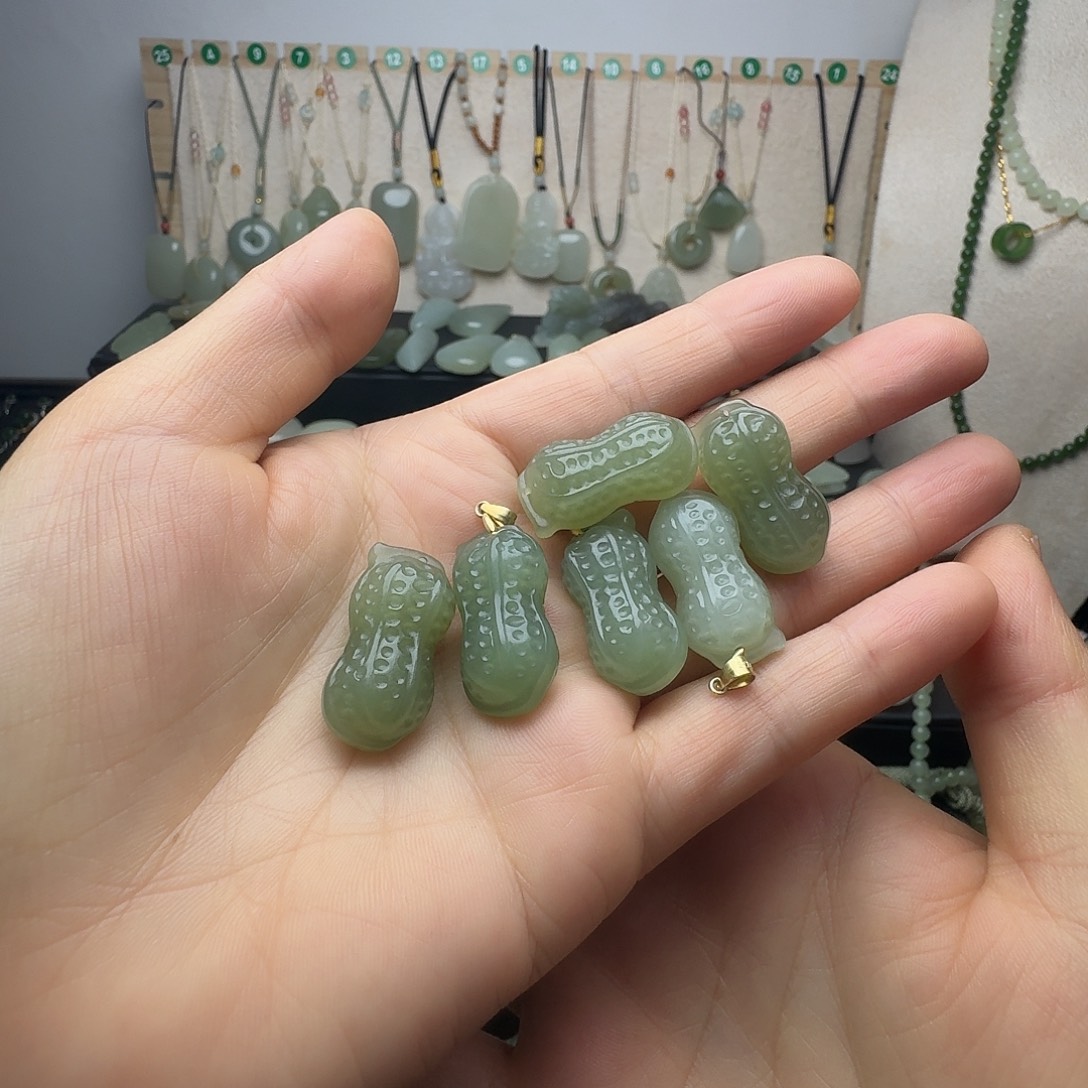 和田玉银S925镀金镶嵌颈饰